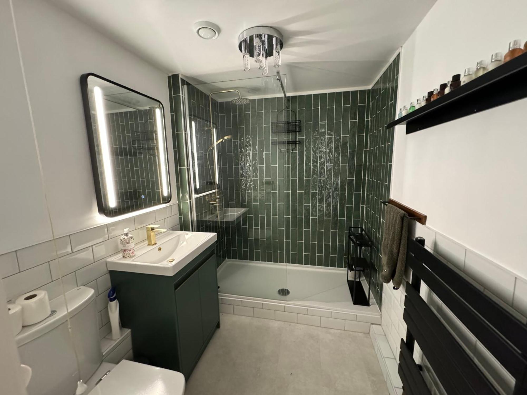 Marina Sea View - Second Floor With Lift, Modern * Holyhead